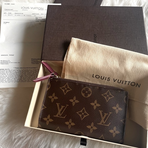 Louis Vuitton Adele Fuchsia Compact Wallet - Picture 4 of 17